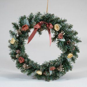 Farmhouse/Cottage Style 10" Wreath